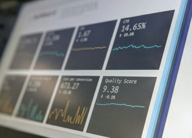 PESTEL, SWOT et KPI